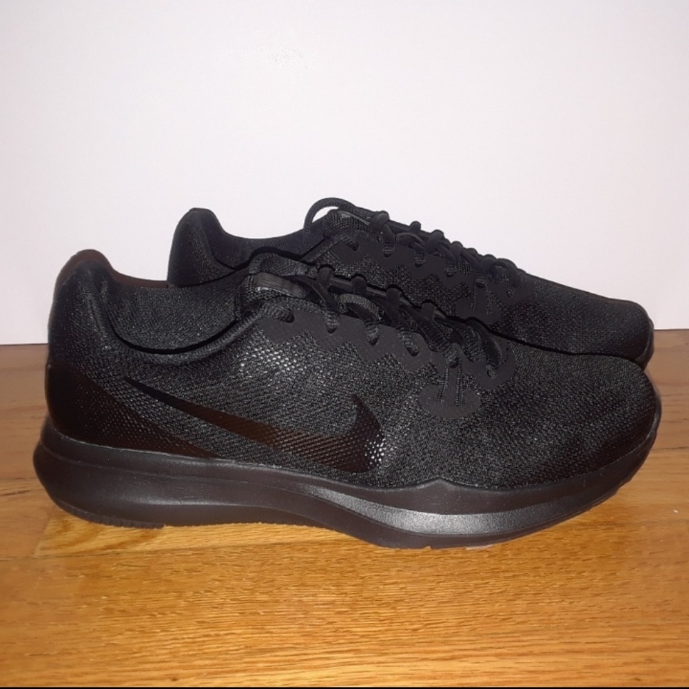 NWT Nike In Season TR 7